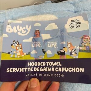 Bluey Hoodie Bath Towel NWT